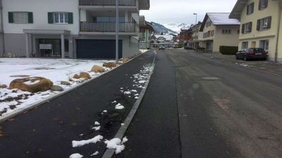 K36 Flühli, Ergänzung Trottoir