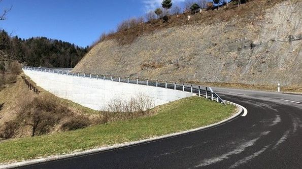 K35 Rossei-Romoos, Doppleschwand